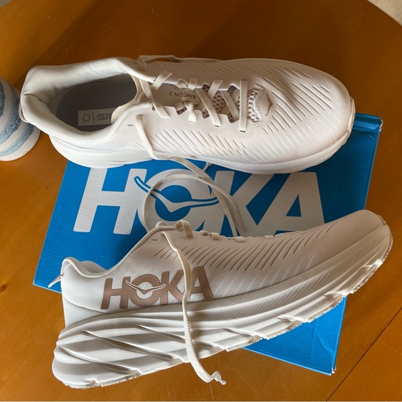 Hoka Women’s Size 9.5 - Picture 6 of 6